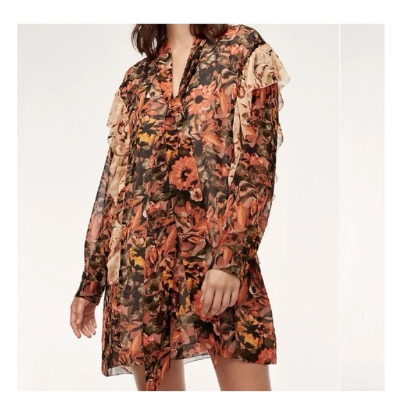 Wilfred Dresses & Skirts - ARITZIA - Wilfred Bernadette Floral Dress